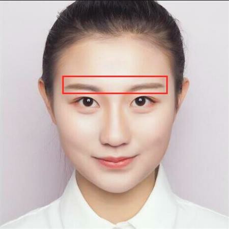 拍照眉毛注重